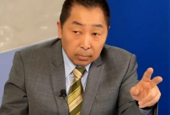 台湾地区名嘴唐湘龙曾说：“无论是日本、菲律宾、还是越南，和中国产生矛盾的时候，中