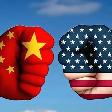 美国不希望俄罗斯倒下。但美国有可能希望中国倒下。如果俄罗斯倒下了，欧洲就没有了敌