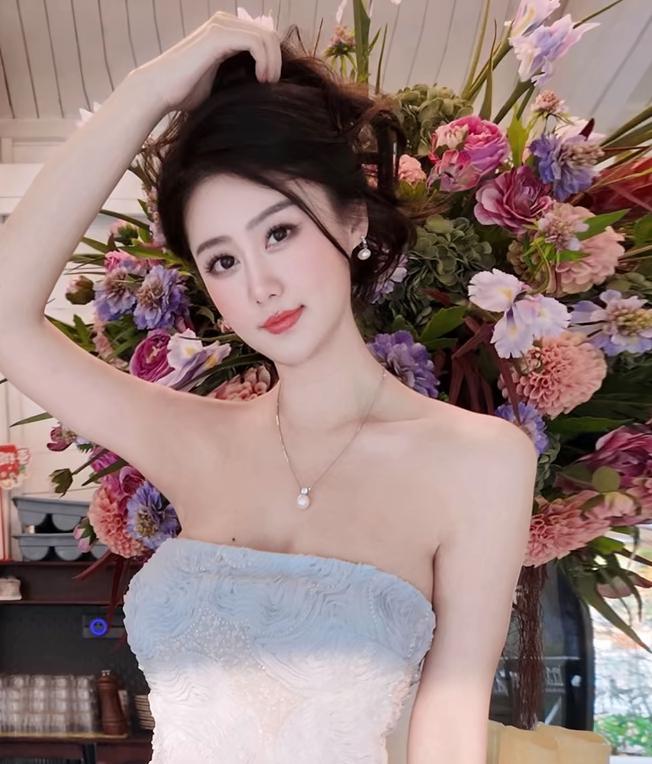 女人一旦对婚外男人动了真心，基本就很难回头了。不是突然变坏，而是悄悄变了