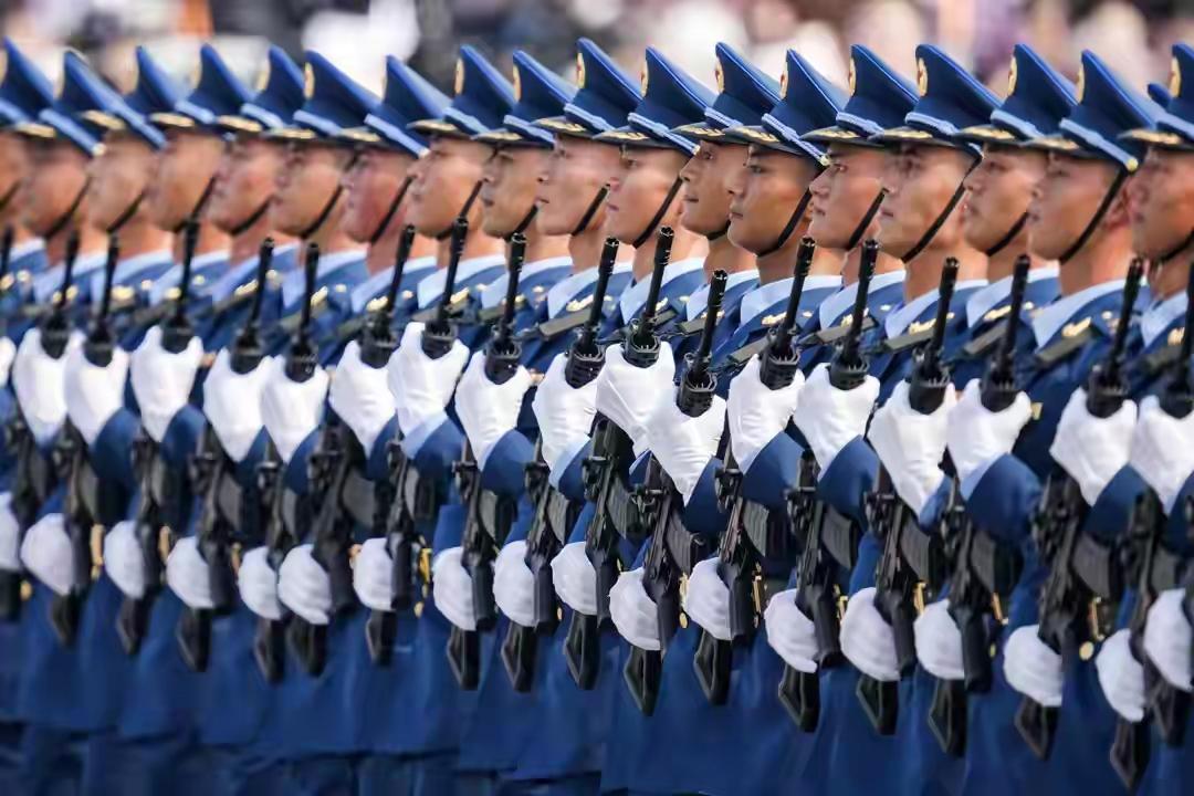 赖清德御用军事专家看九三阅兵后承认，解放军在台海形成对美新的区域拒止能力！台湾空