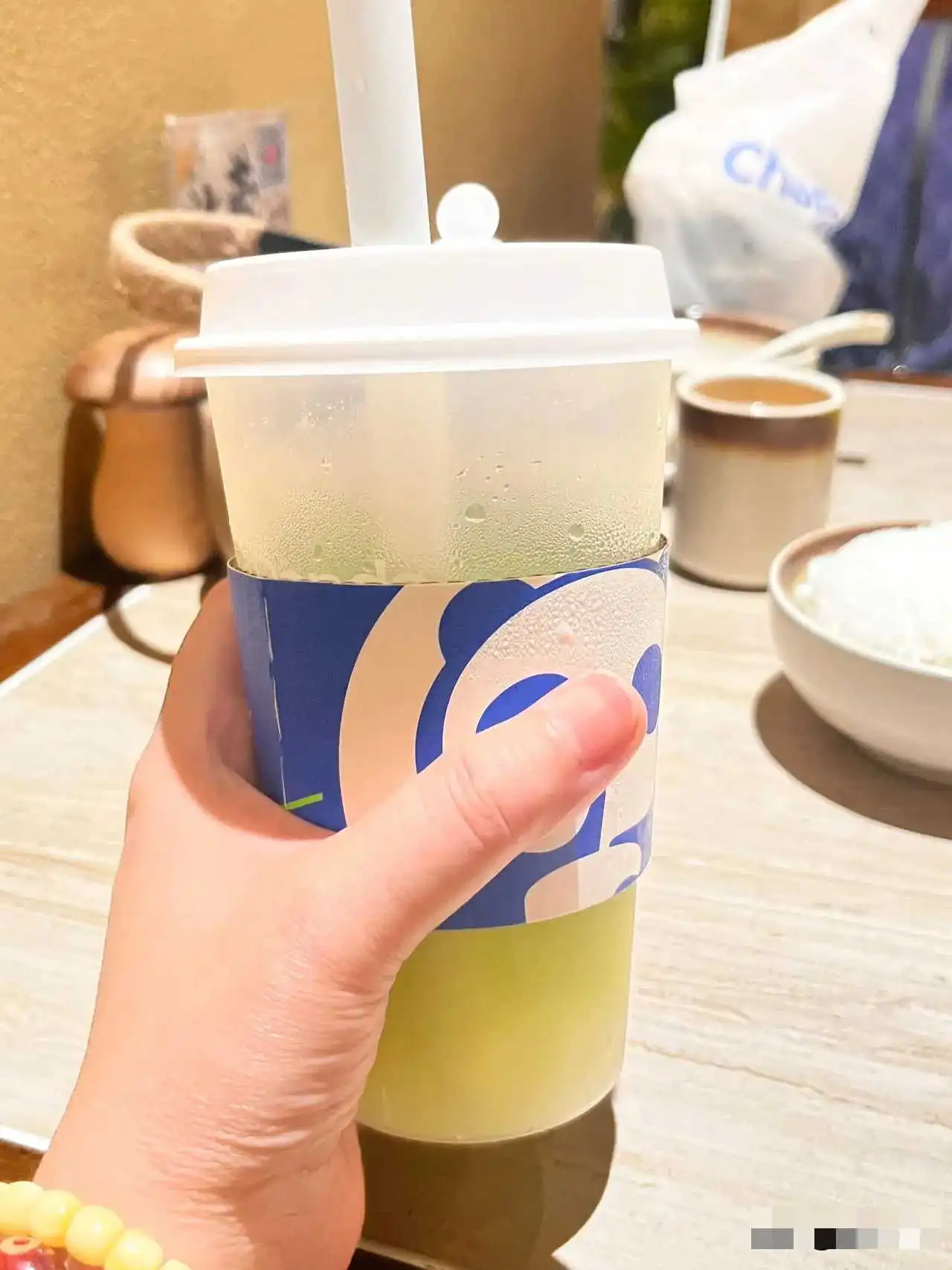 今天白天相亲一个男的，他说结婚以后要绝对AA，他的财产收入就是他的，他也不