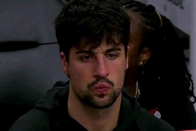 开拓者打爆太阳，3个万万没想到：1：万万没想到：开拓者全明星阿夫迪亚打了不到