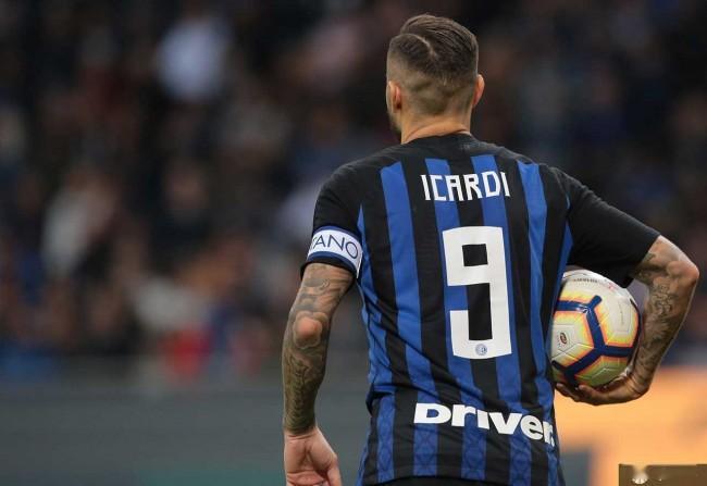 没有旺达，再加上愿意大幅降薪，对伊卡尔迪，我认为可以签回，至少先给一年看看竞技状