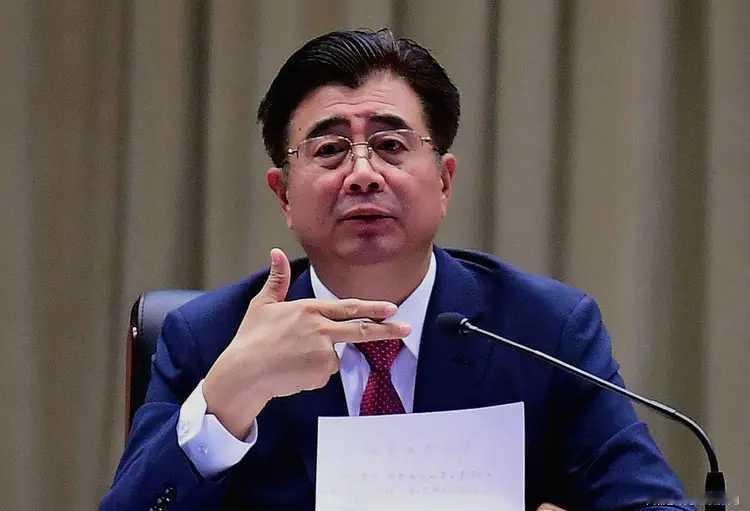 足协主席宋凯首次官方表态，中国已着手准备申办2038年世界杯。2038年距今，