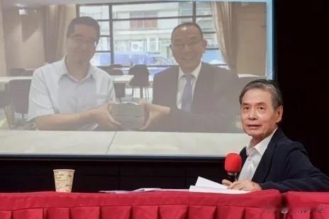 马英九基金会记者会说明相关事证律师：收受捐款未依规定入帐马英九基金会风波延
