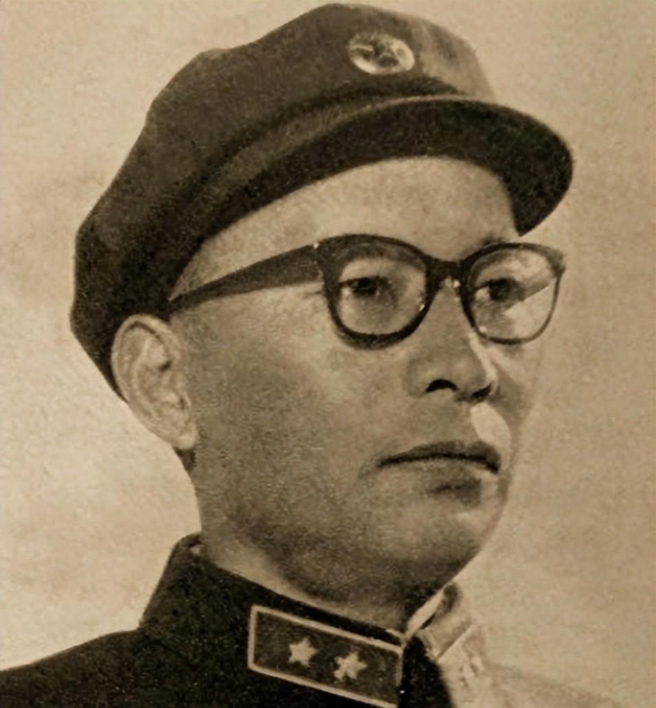 曾任广东省委第一书记，虽被免职审查，后仍以副大军区级别待遇安置，这样安排合理吗？