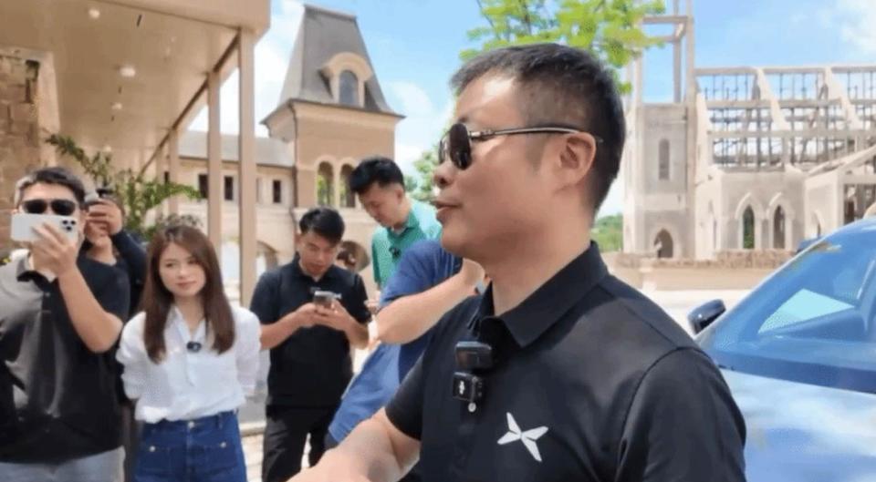小鹏汽车何小鹏：小米YU7销量会明显超过SU7如果YU7稳态月销量3万辆？那就