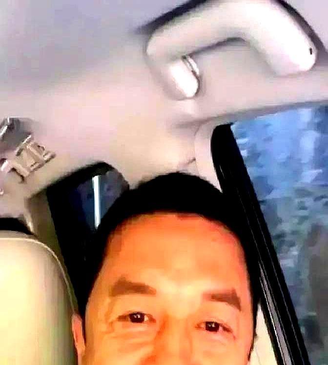 一份“没人性”的离婚协议。每月48小时陪伴，少1分钟就算违约。李亚鹏和海哈