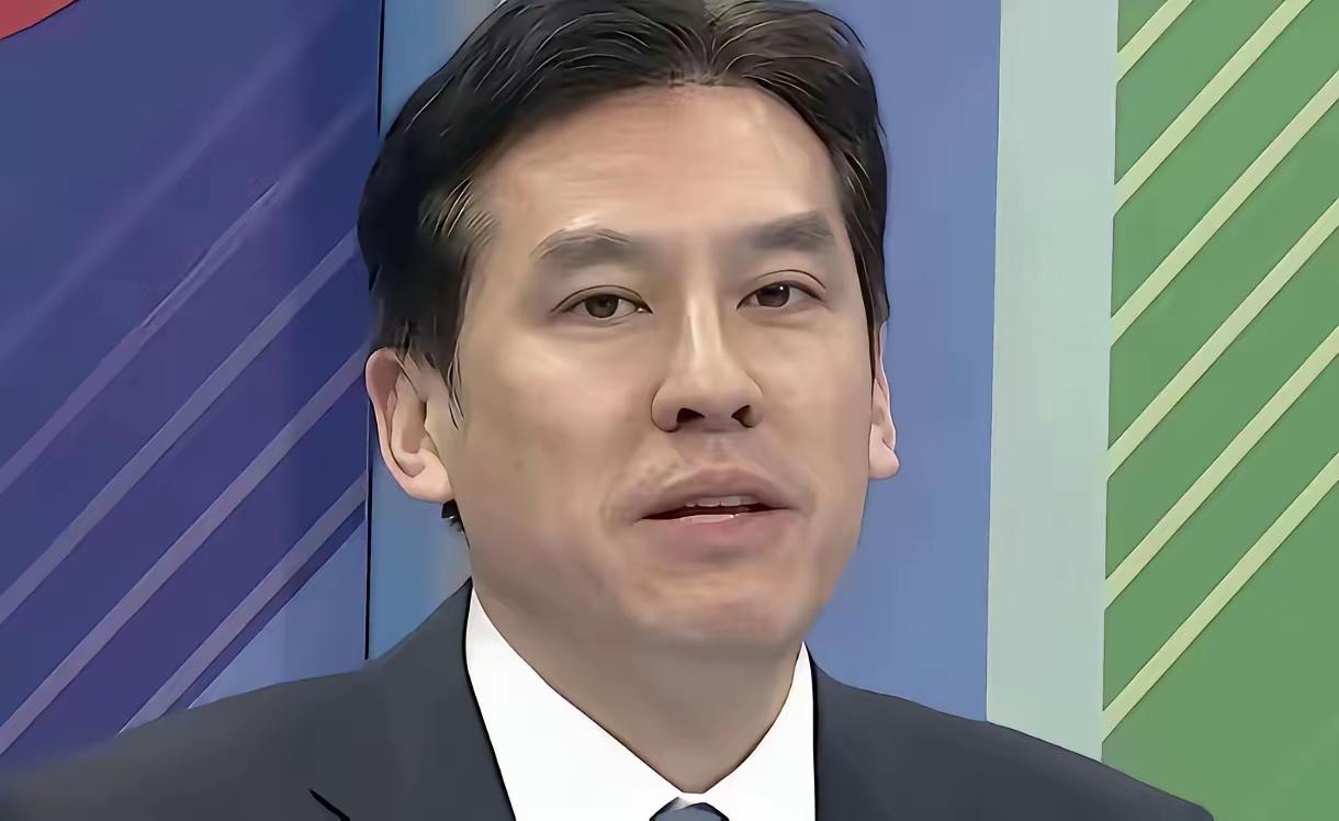黄伟翰急了！因为美丽岛电子报最近出了一份民调，居然有22.4%的人可以接受台湾变