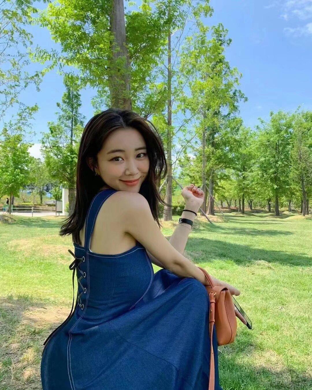 太用力的爱走不远，你越是表现得看重对方，一方面你给到的压力越大，他会不安。另一方