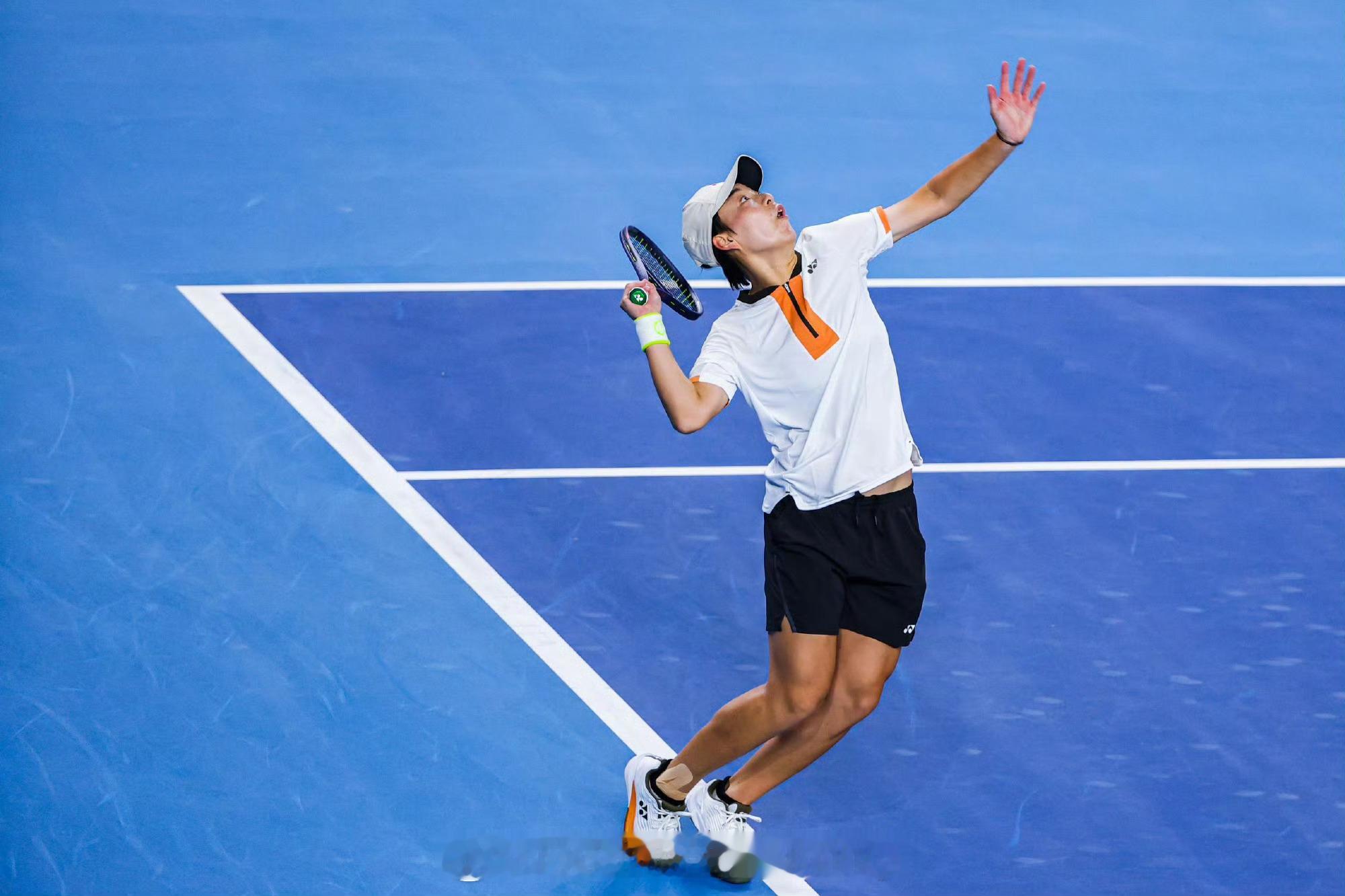 恭喜🎉白卓璇职业生涯首进巡回赛8强🔥女单第二轮，复出的白卓璇以3-67-5