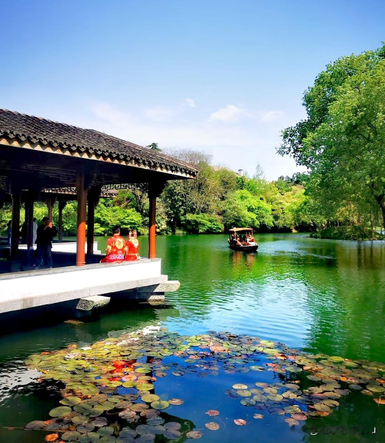 边走边拍杭州西湖西线，小众景点浴鹄湾景区，浴鹄湾是位于杭州市西湖区三台山路赤山埠