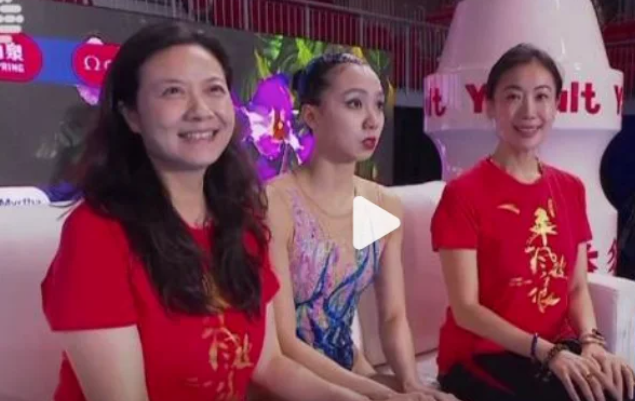 徐汇妍花游世锦赛单人技术自选预赛第一！在2025新加坡世界泳联世锦赛花样游泳