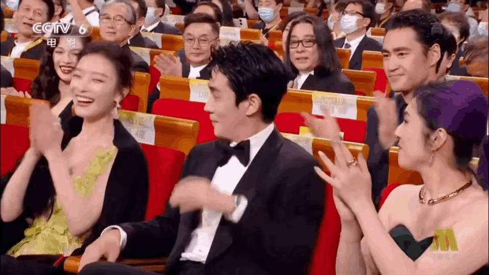 万万没想到2025年金鸡奖新鲜出炉大家最关心的不是影帝易烊千玺也不是影后宋佳，而