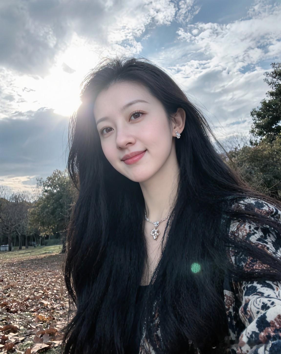 人生就像一盘棋，每一步都决定着后续的走向，落子无悔，意味着我们要为自己的选