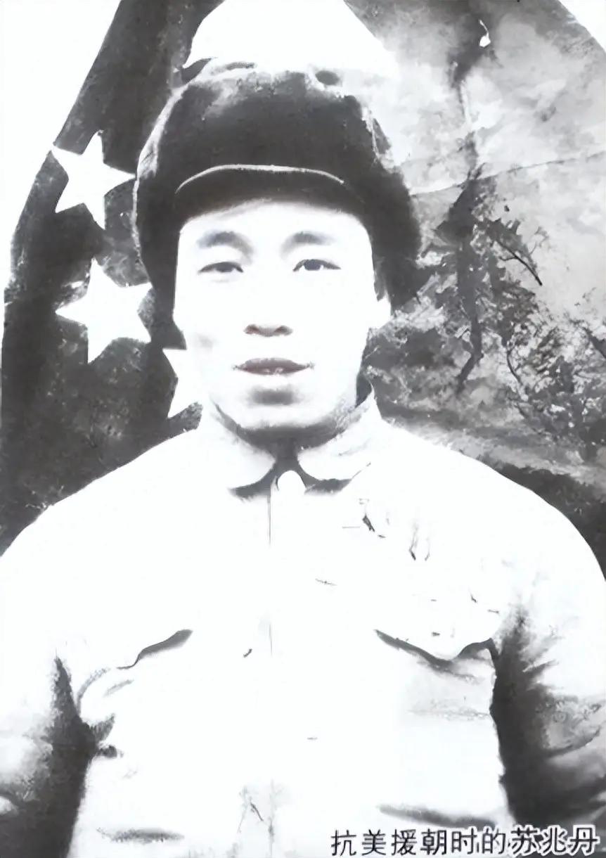 53年，毛主席见到“打坦克英雄”：我把你的名字改一下。1953年，我国参加抗美援