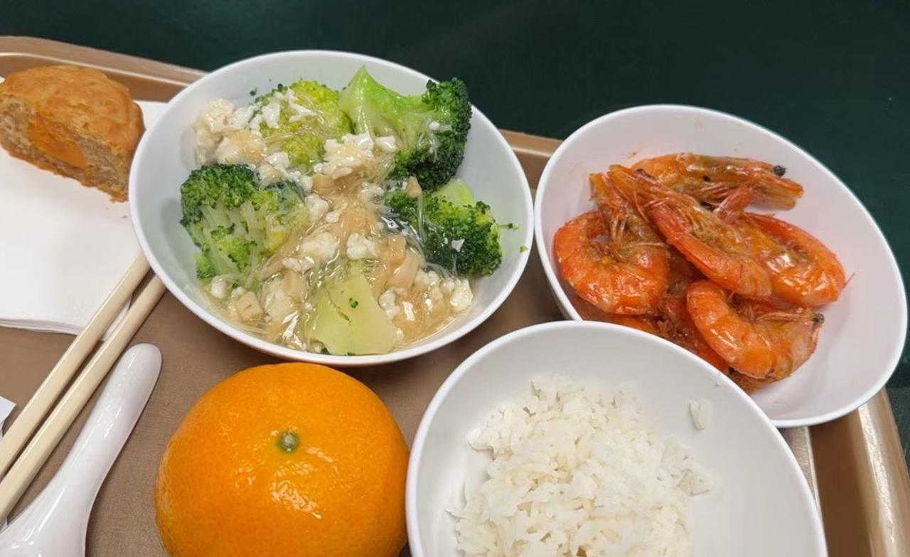 #分享美食食谱#中秋节的午餐，少而精！