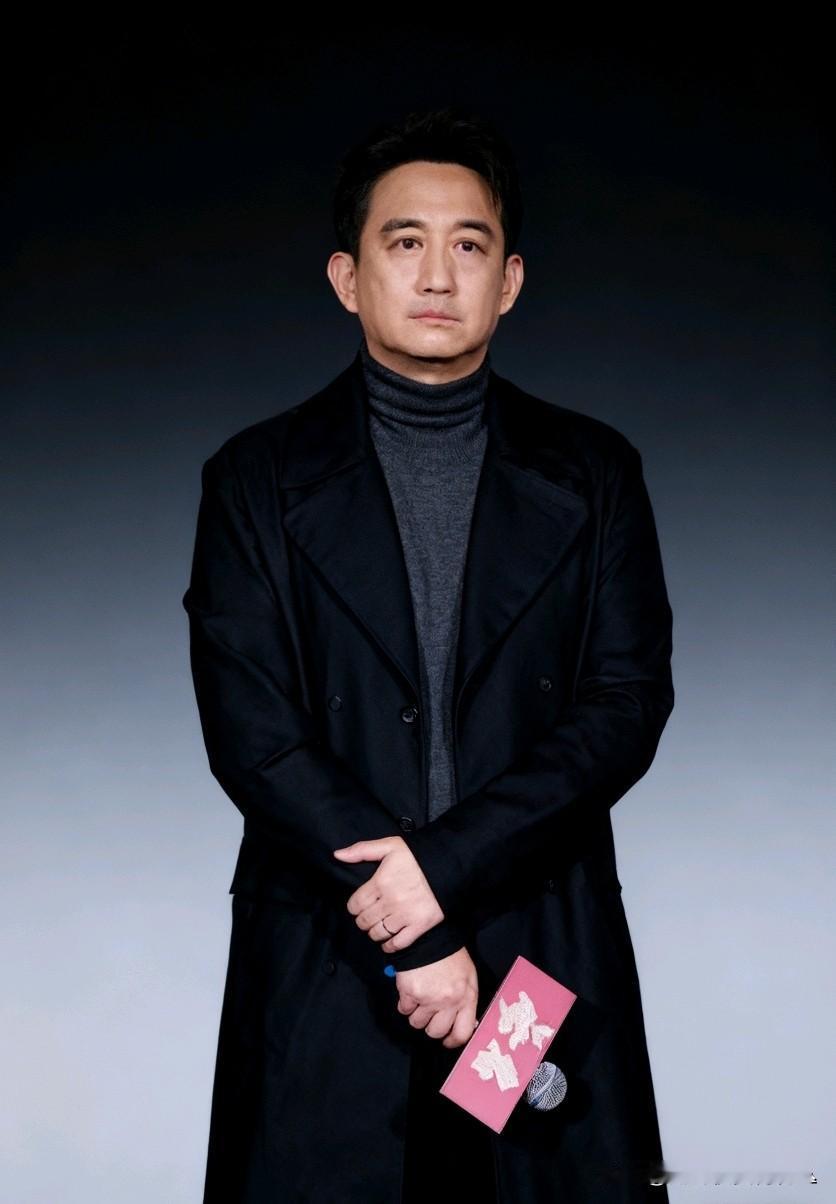 4岁黄磊自曝拒录下季综艺真相：豪宅再多，换不来一夜无呼吸机的安睡坐拥优渥家