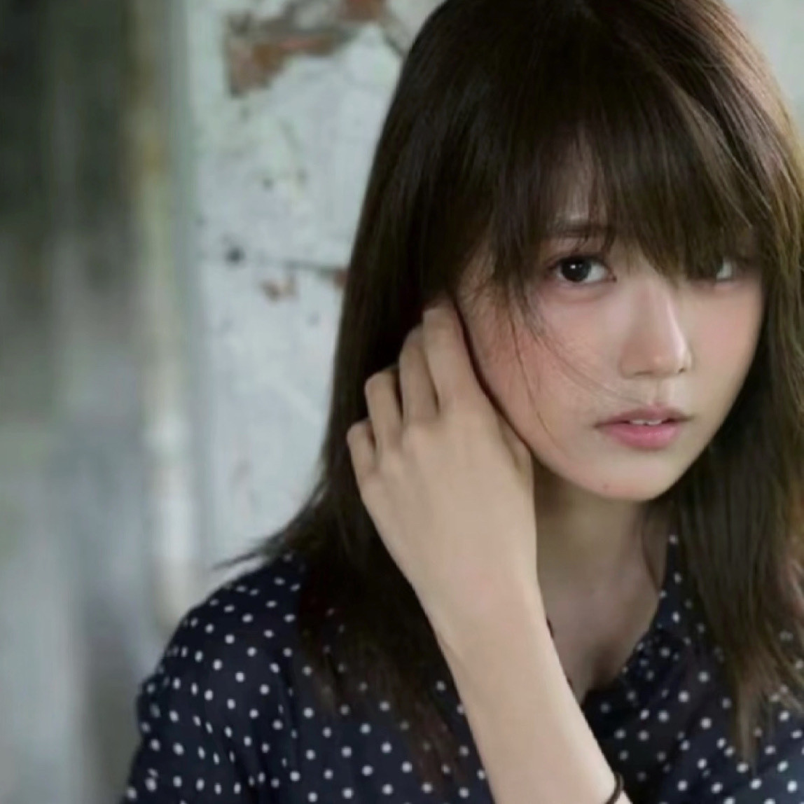 像清水流过一样