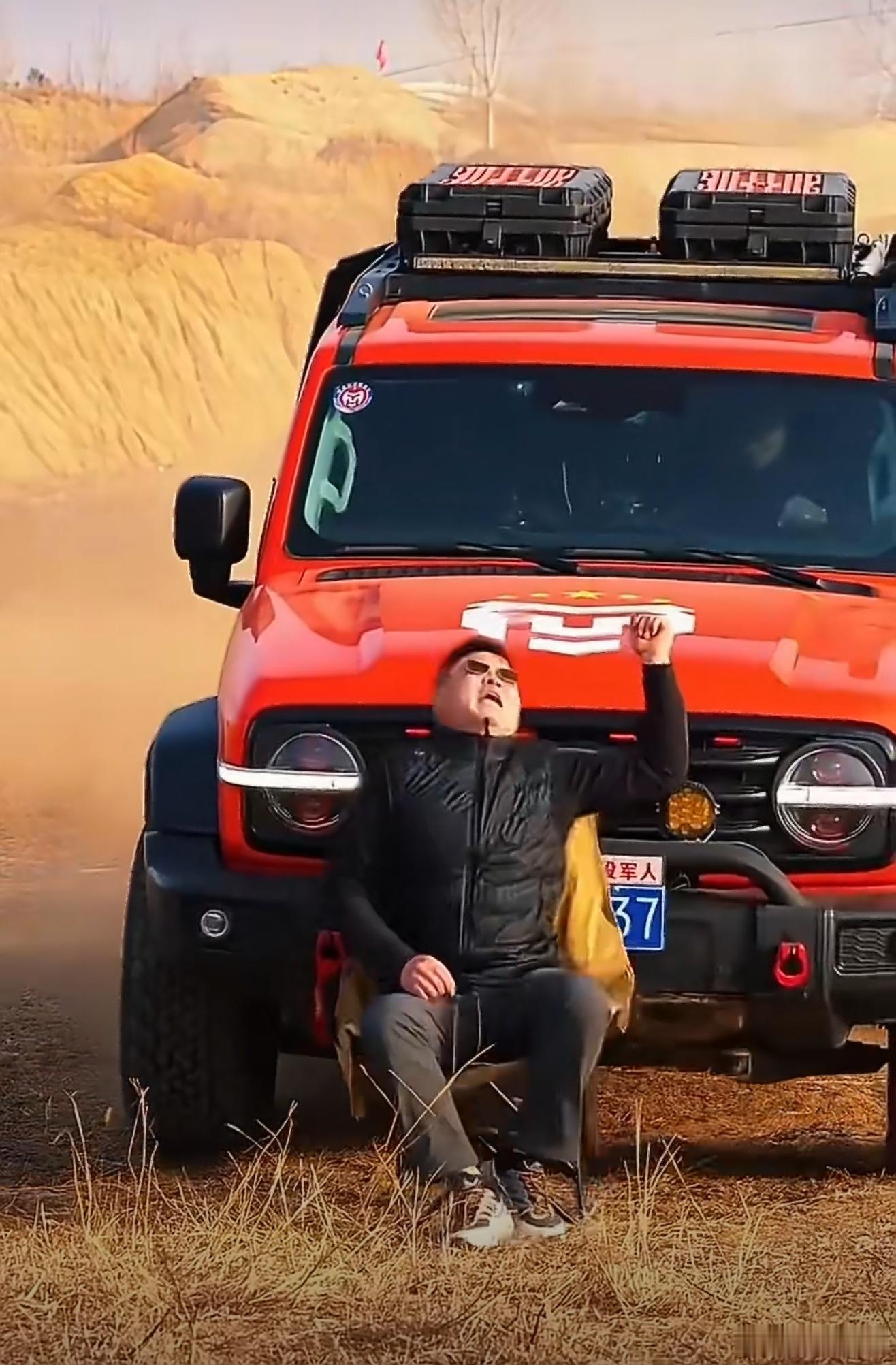 非常不建议大家拿自己的脊椎冒险恕我直言，我觉得这主要是在拿自己的智商冒险。。。吃