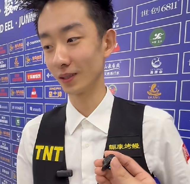 决胜局不敌奥沙利文，赛后，吴宜泽：我做得不错，他配得上胜利。吴宜泽表示：整体