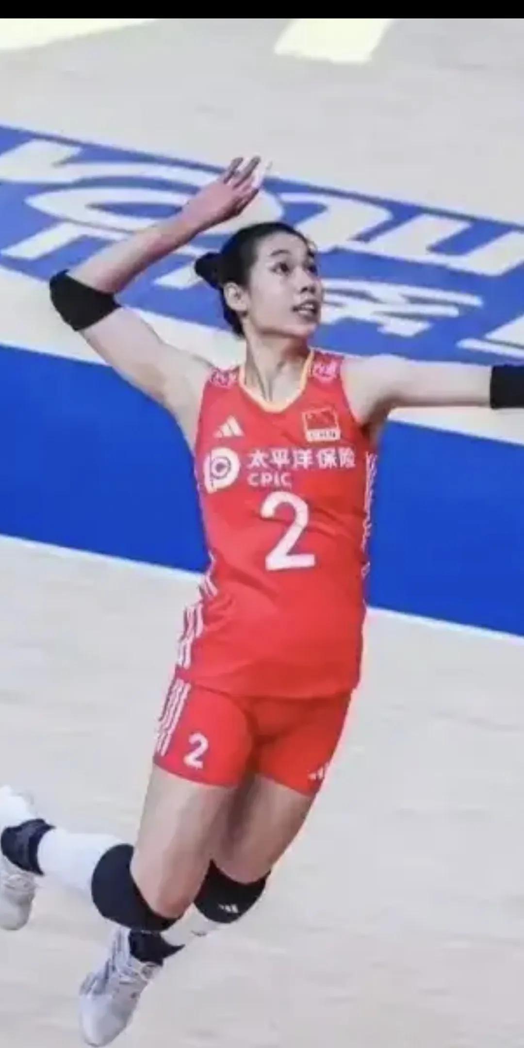 自从赖亚文当选女排中心主任，并没有针对中国女排现状给于很好的改革，好像有点越来越