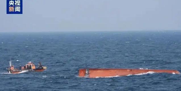 德国之声昨晚（8月23日晚）报道：“【货轮孟加拉湾沉没印度海军救起中国船员】