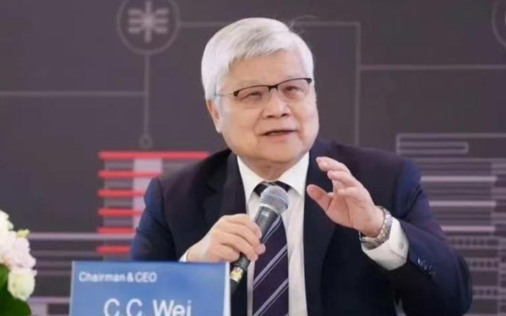 让中国人笑不活了！台积电在美国亚利桑那州投了1650亿美元建的芯片厂，现在卡壳了