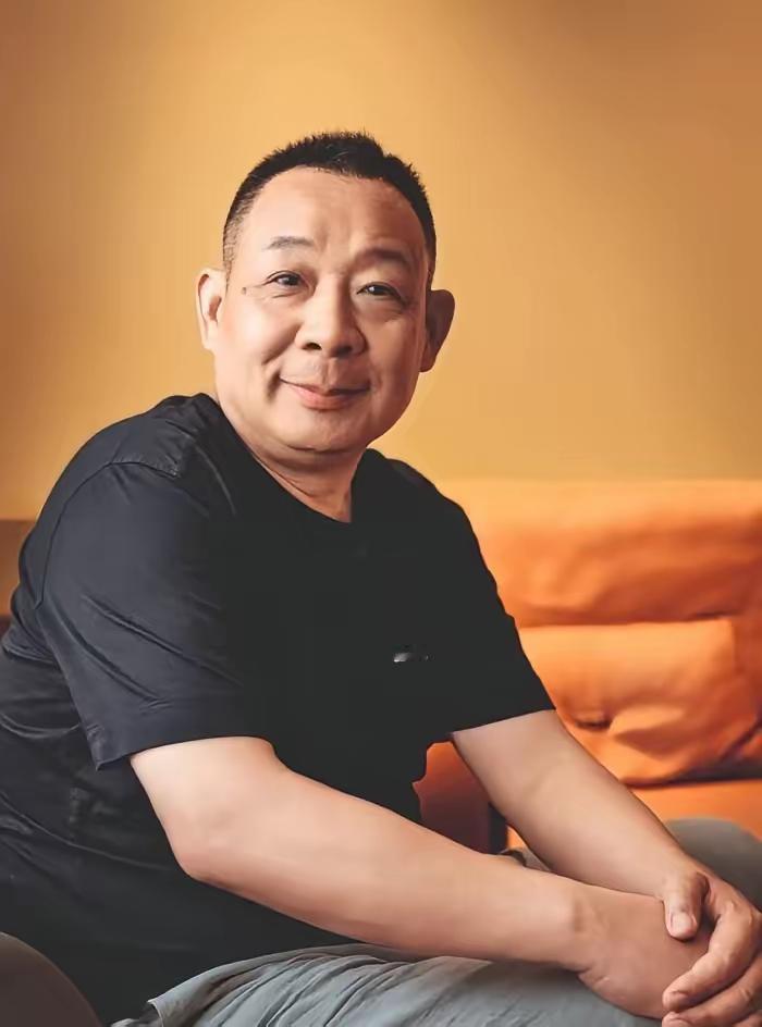 于东来说，员工其实不值那么多钱。有人说，这话有点不好听。实际上