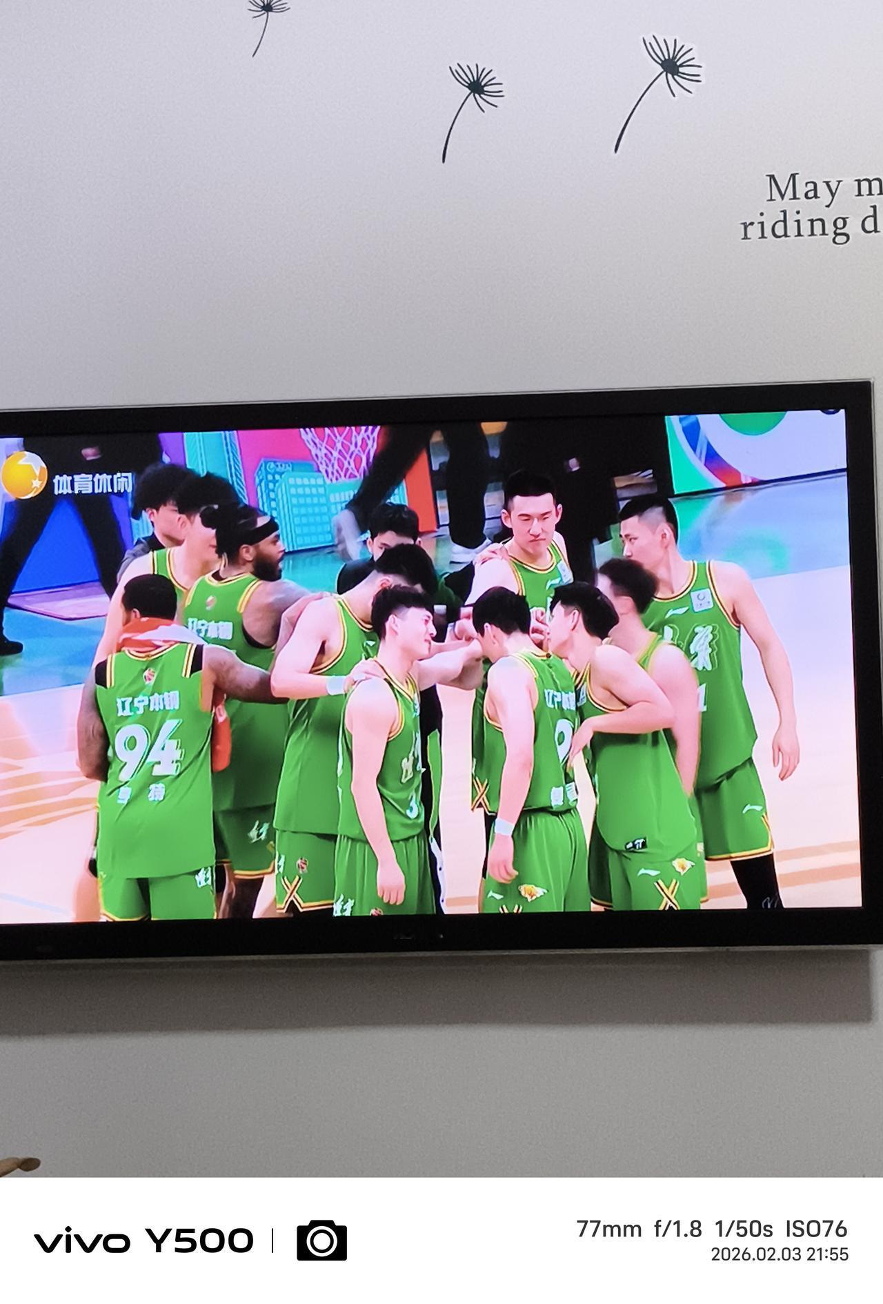 一：加强吴昌泽、张陈治锋、李虎翼的训练。二：动员付豪转会，已经不指他出菜了，但