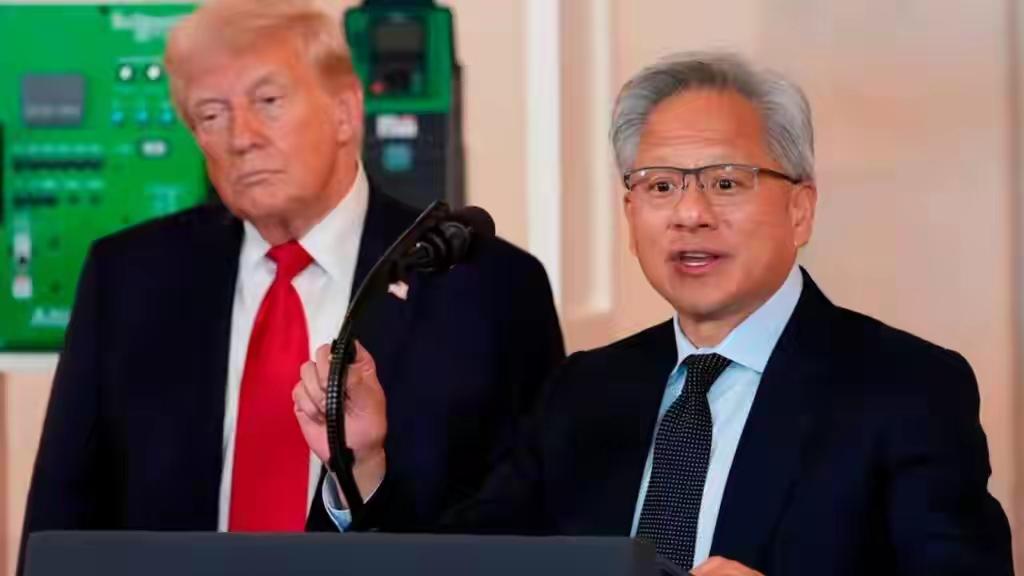 特朗普年老却赤发依旧，黄仁勋再显年轻都白了头。每个人的发质都不一样，已经八十岁没