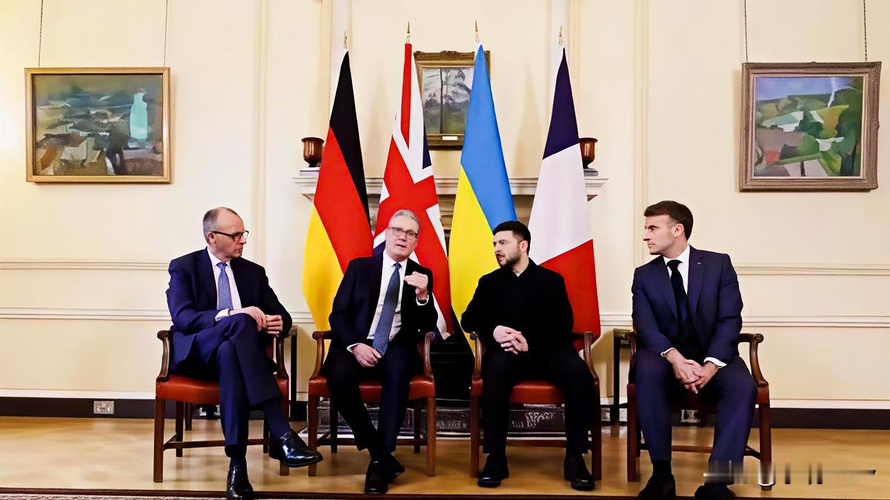 俄罗斯再次发动大规模导弹袭击新华社1月13日消息，俄罗斯12日宣布再次动用“榛