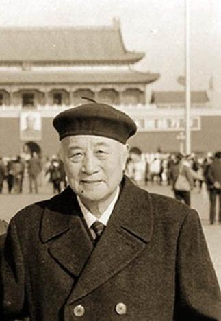 1943年，戴笠收到一份批捕申请，上写：李时雨有通共之嫌，请批准逮捕。戴笠看后，