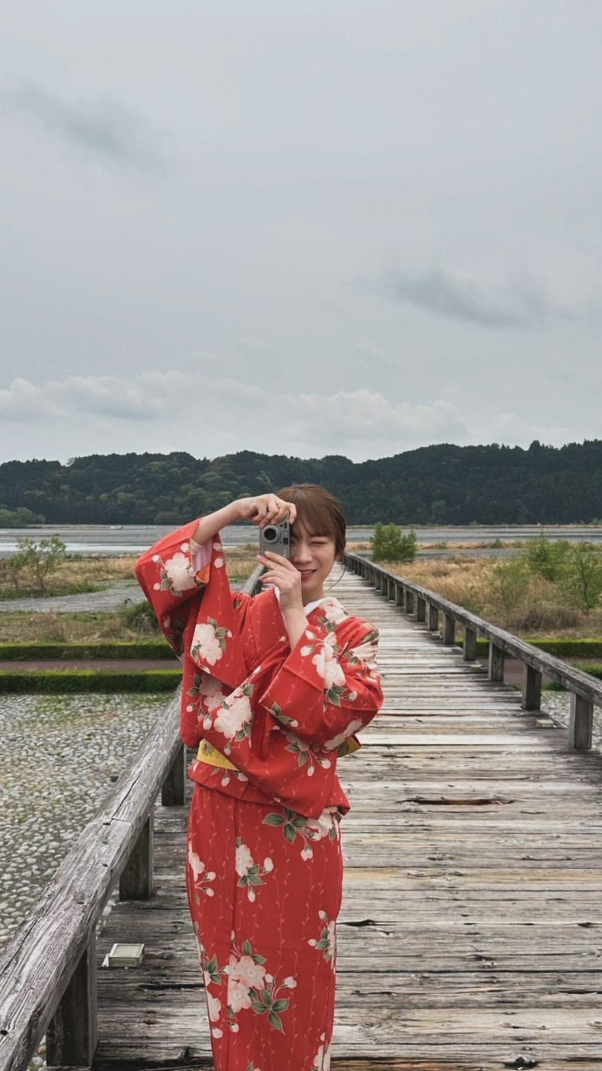 秋元真夏　manatsugram​​​