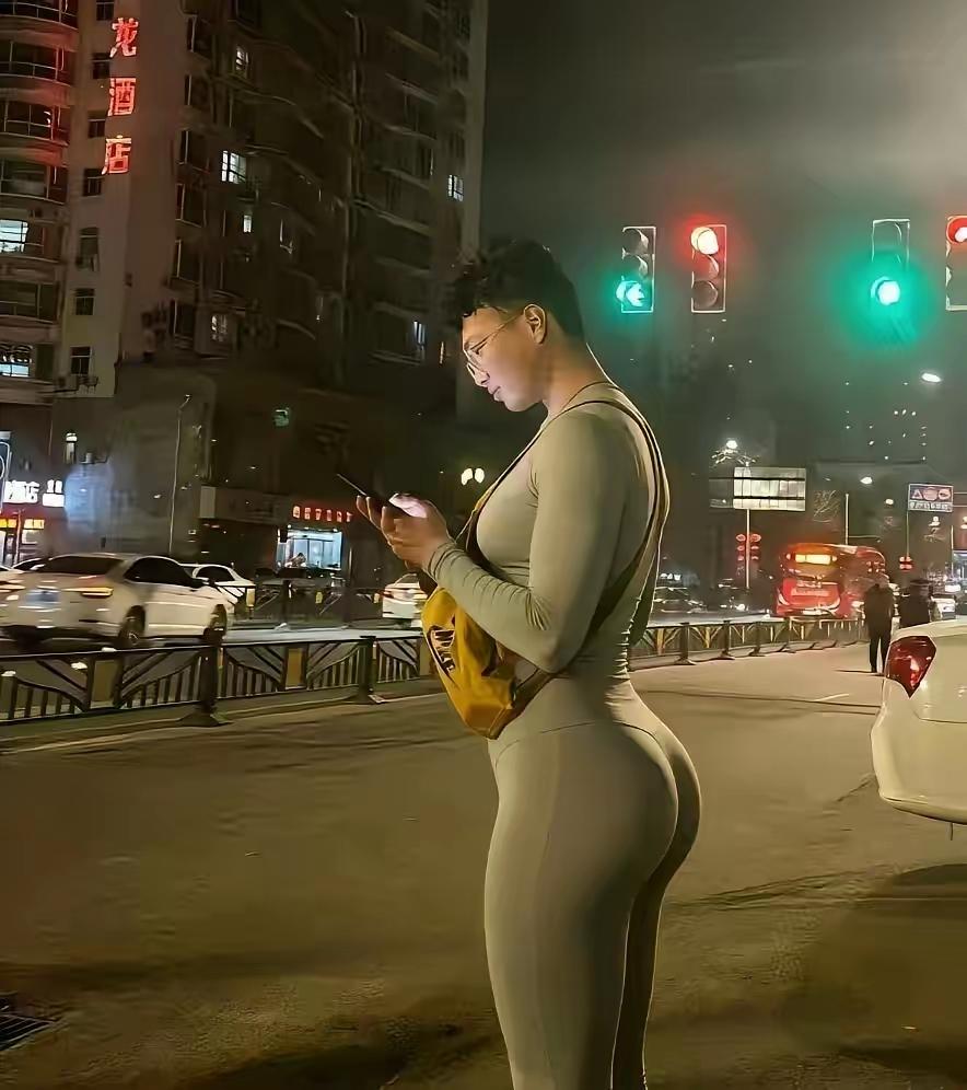 广东顺德是一个很包容、很开放的城市，不但接受不同地域的人，广东顺德320多万人，