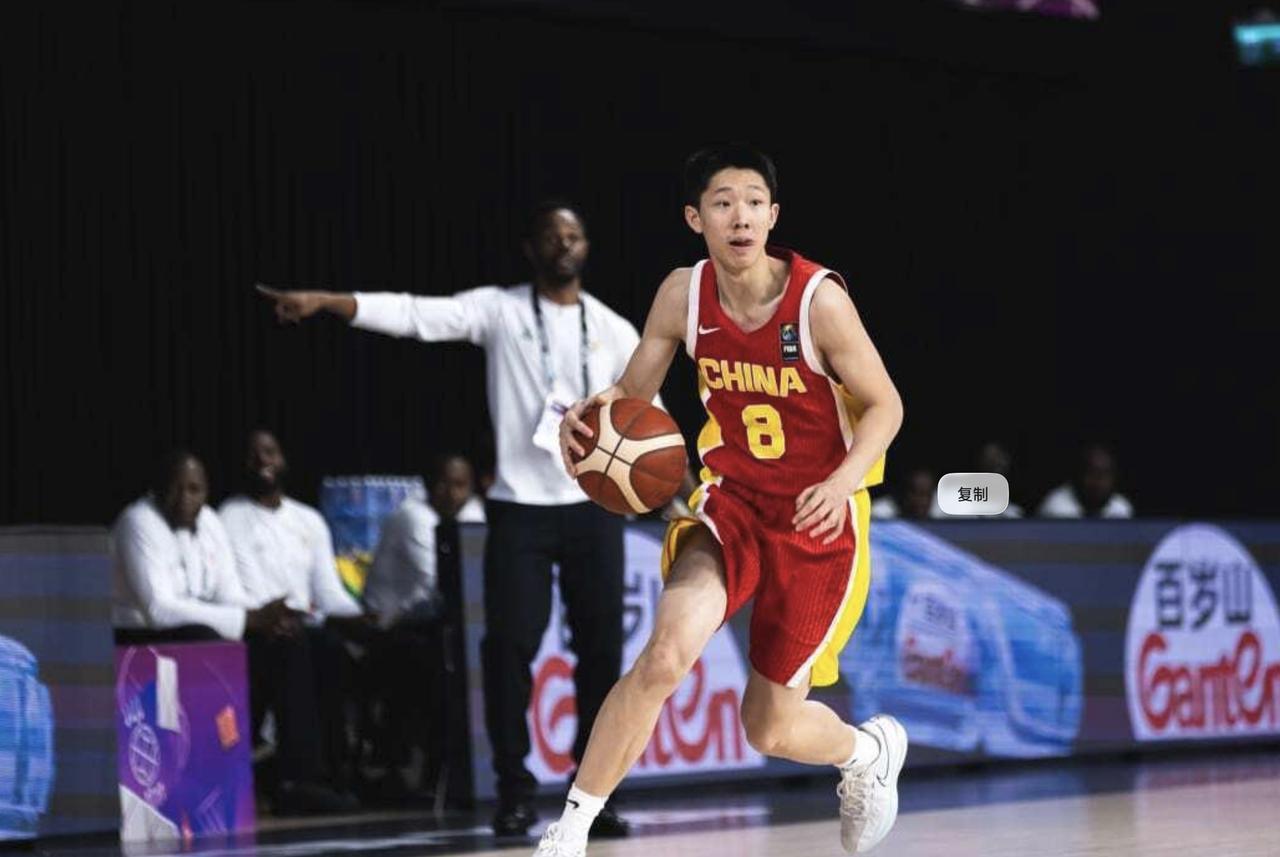 什么是现代篮球？什么是老式的中国篮球？你去看看张宇辰和陈昱休就明白了。U
