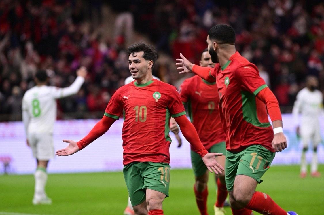 非洲杯揭幕战上，刚刚以非主力阵容夺得阿拉伯杯冠军的摩洛哥2-0战胜科摩罗，展现了