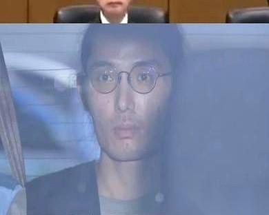 我跟你说，今天这事儿，看得我后背发凉，半天没缓过来。一个31岁的男的，在日本，