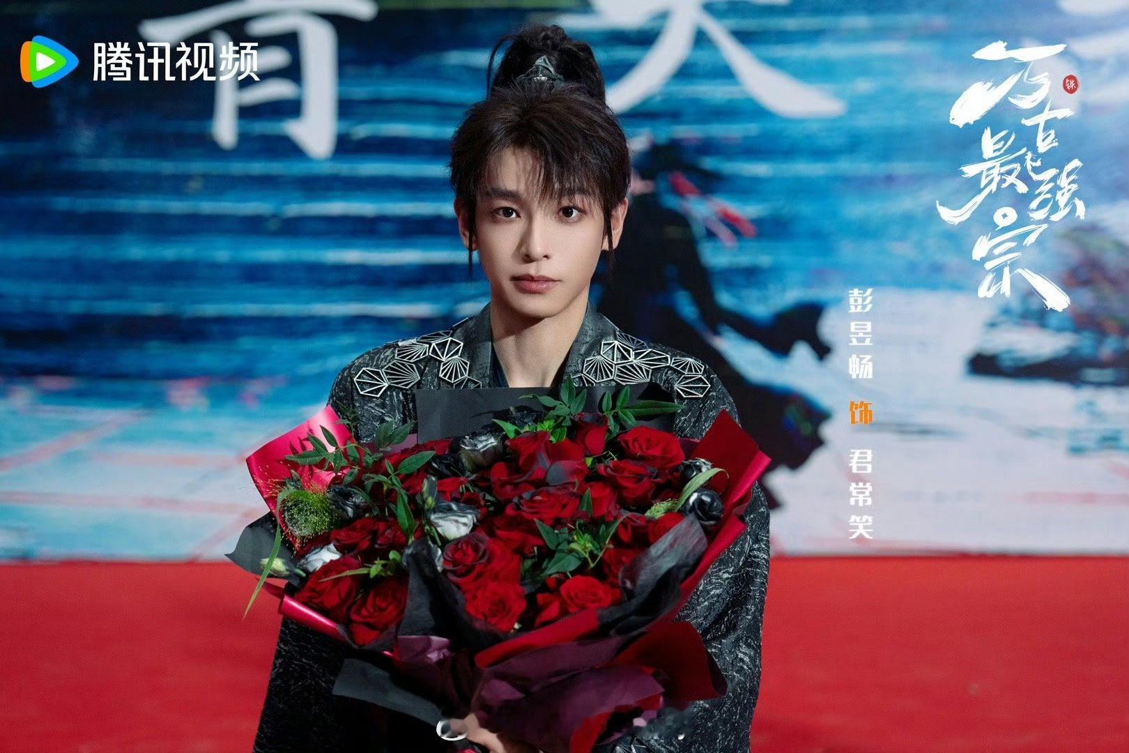 真的都快认不出来了，男女主的气质都变了​​​