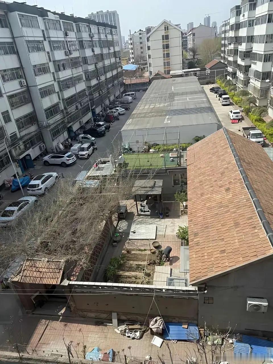 当年没拆迁的小院，现在后悔了吗