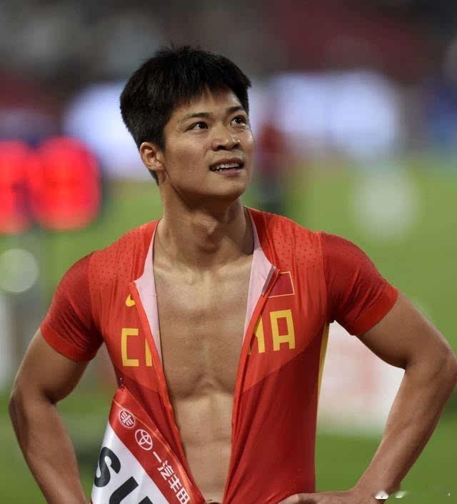 苏炳添为什么火？为什么他没有拿过奥运会个人奖牌却热度远高于很多金牌得主，对很多