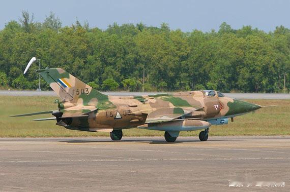 缅甸空军的强5ⅡK攻击机空袭了实皆省韦特莱镇的民地武控制区，据称造成四名平民死亡