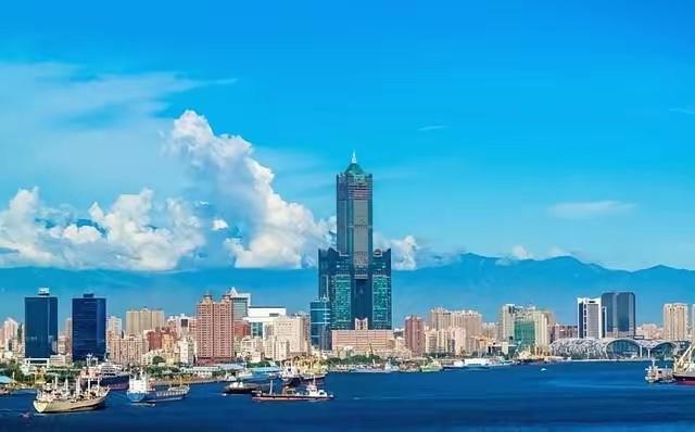 俄罗斯打乌克兰，美国没有出兵，只是支援了武器，但如果台海发生战争，美国一定会出兵