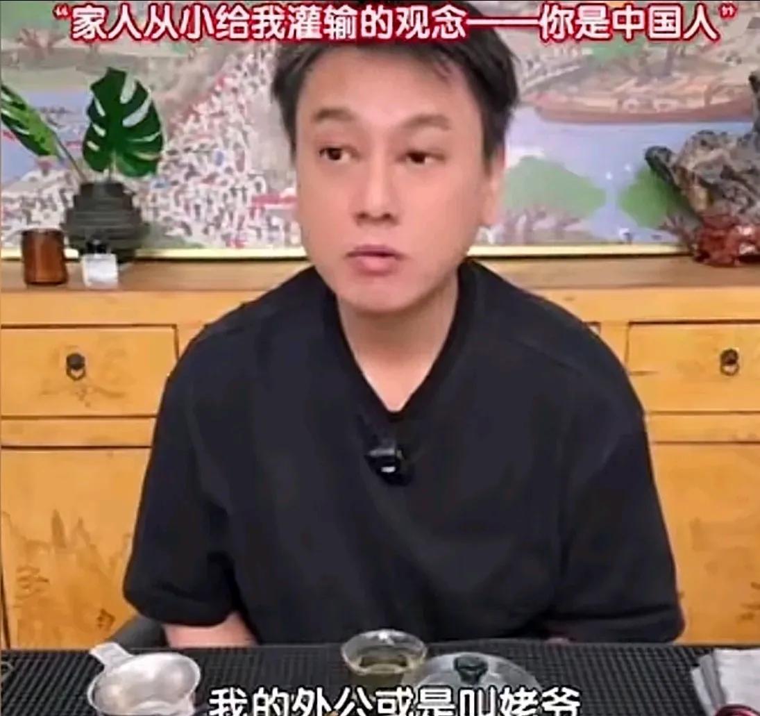 台湾青年朱孝天在大陆工作生活多年，他面对记者的采访这样说：“我祖父祖籍南京，我是