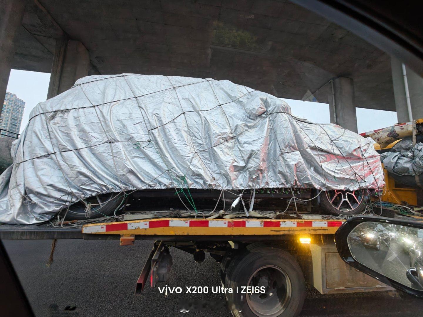 无奖竞猜，这是零跑哪款车的伪装测试车？零跑新能源汽车﻿