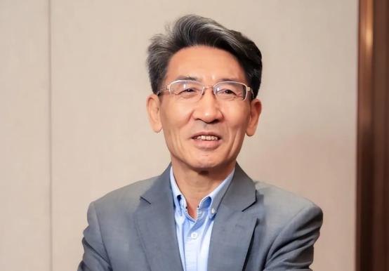 薛其坤无缘2026年诺贝尔奖，释放出的信号比想象中更加凶险，过去西方总喜欢借诺奖