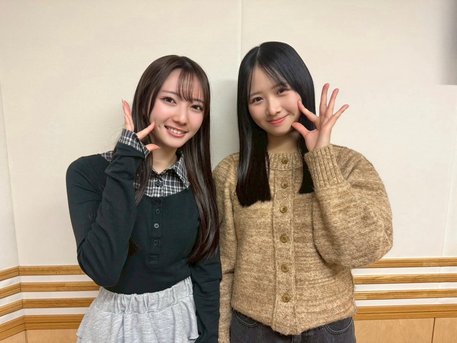 上村ひなの竹内希来里　日向ひ