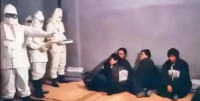 二战期间，日本731部队抓了1000多名中国精壮男性，好吃好喝地供着，唯一的要求