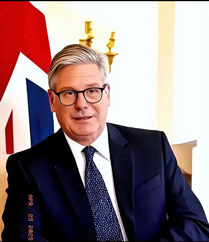 简直就是强盗！5月11日，英国首相斯塔默当着全球媒体的面，扔出一颗重磅炸弹：本周