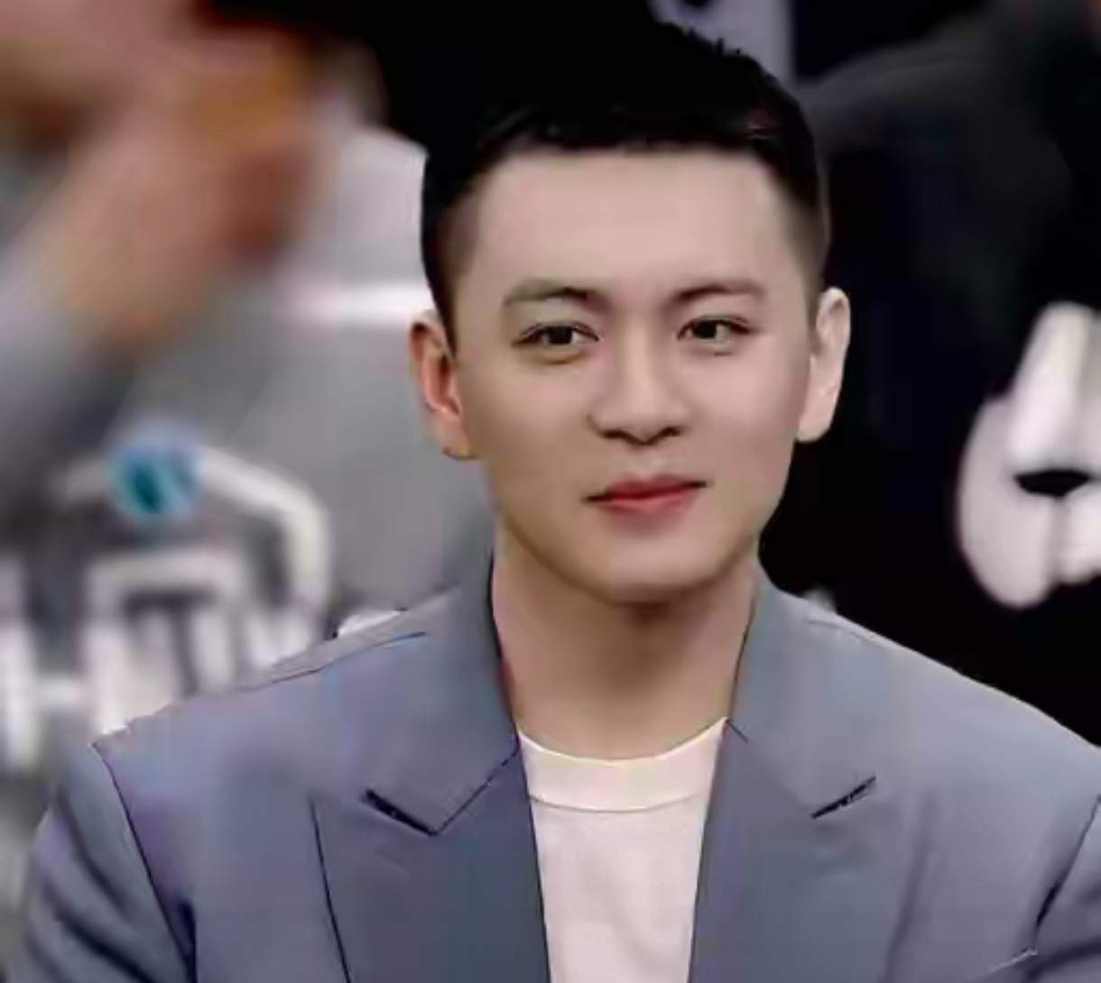 徐杰12分9助攻，广东大胜辽宁，赛后杨鸣这样评价徐杰:“首先恭喜广东全运队，晋级